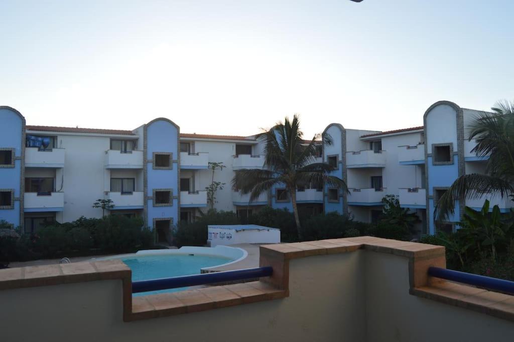 Holiday Properties Moradias Green Santa Maria Exterior photo